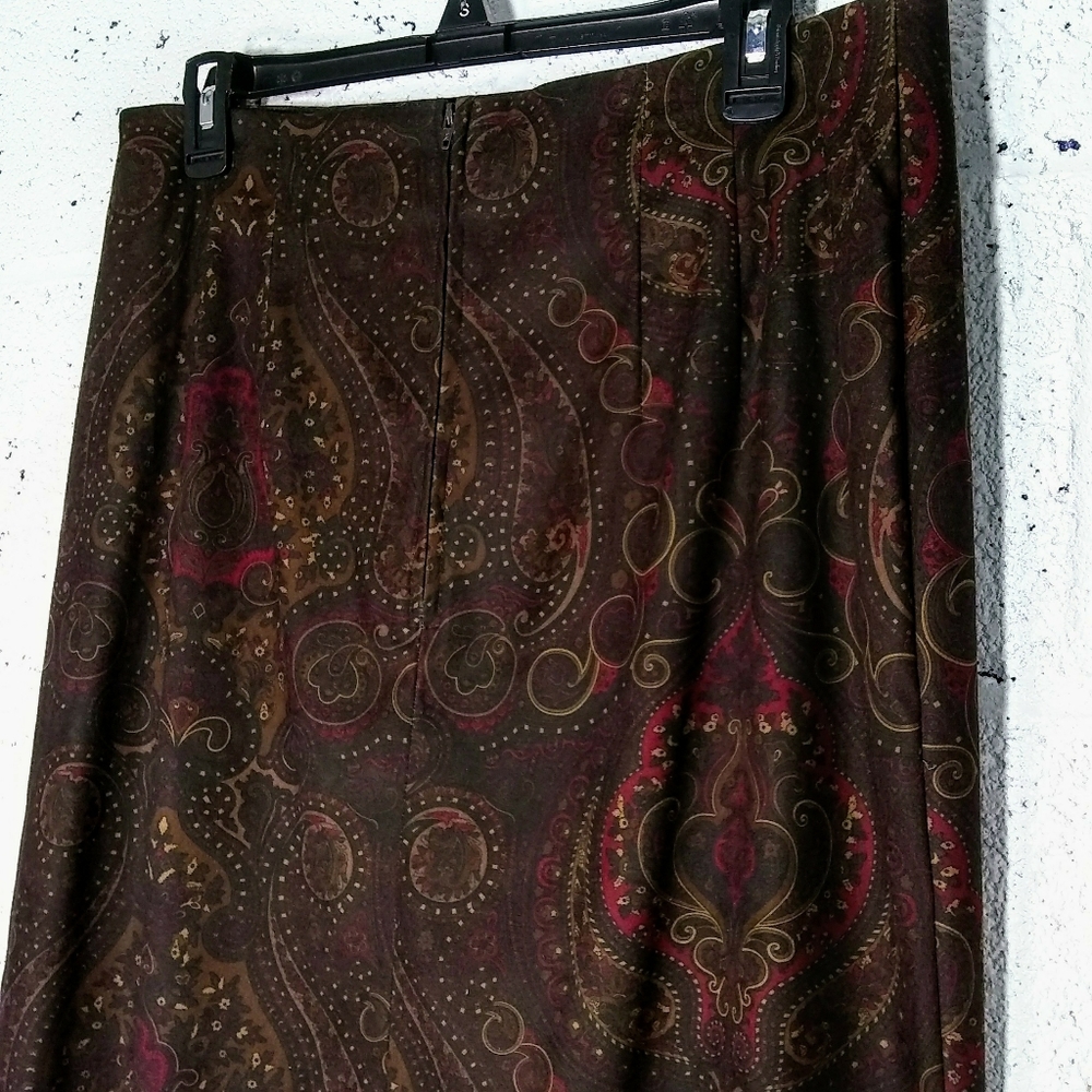 Jaclyn Smith Size 16 Dark Moody Paisley Long Skirt - Picture 6 of 8